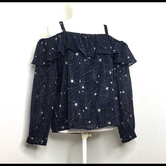 Floreal Spaghetti Straps off the Shoulder Long Sleeves Ruffled Top. - Picture 4 of 9